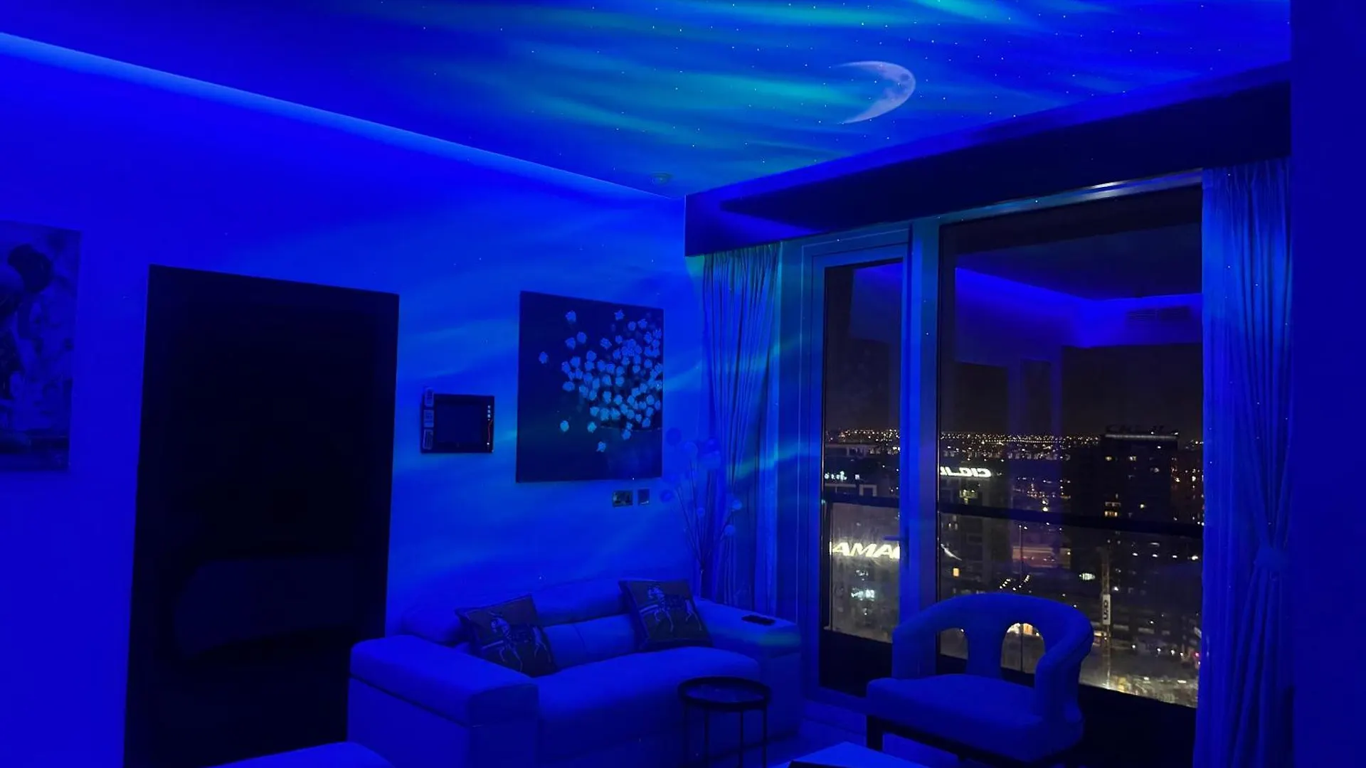Apartment 3Br Penthouse - 5 Mins From Dubai Mall